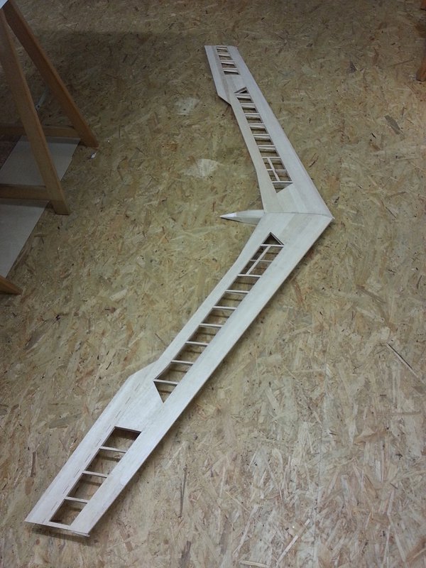 20130328_194001.jpg (306 KiB) 4533 mal betrachtet Ist ARES vielleicht schwanger und deshalb so schwer?!