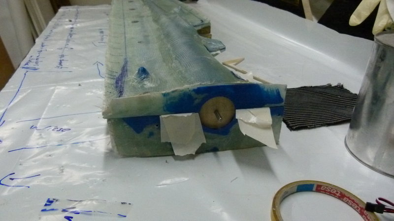 4260 Ausseläufer hinter 42mm Testspant. wer sich eien 3025er Scorpion leisten kann kann das Modell mit 2kw in den Himmel jagen.