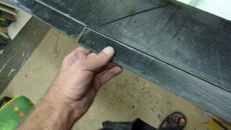 P1020401.JPG (180.05 KiB) 2276 mal betrachtet Querruder nach oben , das ginge ohnehin 90°