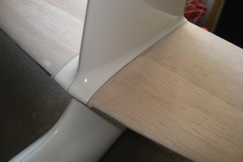 So sieht's verschliffen aus. Ergibt einen voellig Spaltfreien Uebergang:-)