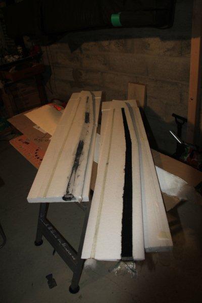 Beide Flaechen links gespachtelt und geschliffen fertig zum baggen.jpg