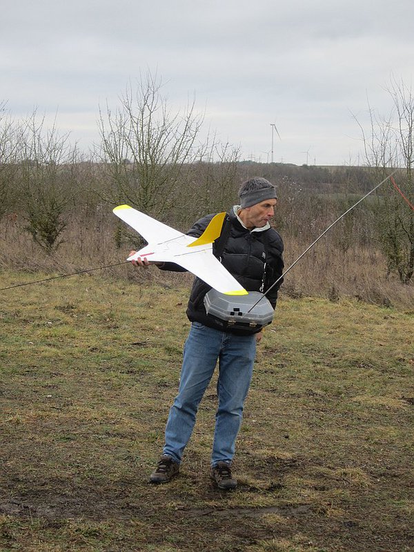 Jörg hat den Minirock an...und das bei 4° über Null