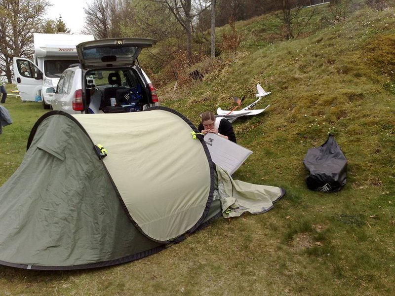 23042011440.jpg (139.91 KiB) 1500 mal betrachtet Luft muss rein!!!