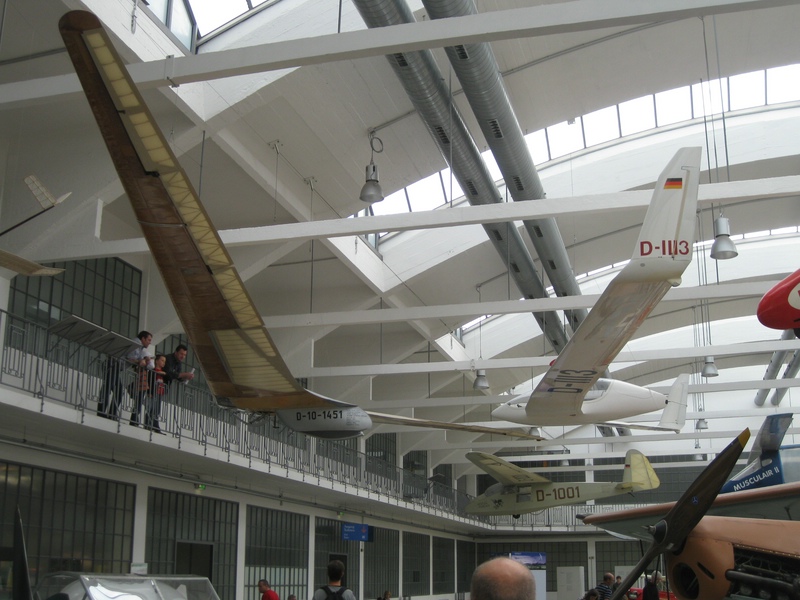 Klein110430 Flugwerft 026.jpg