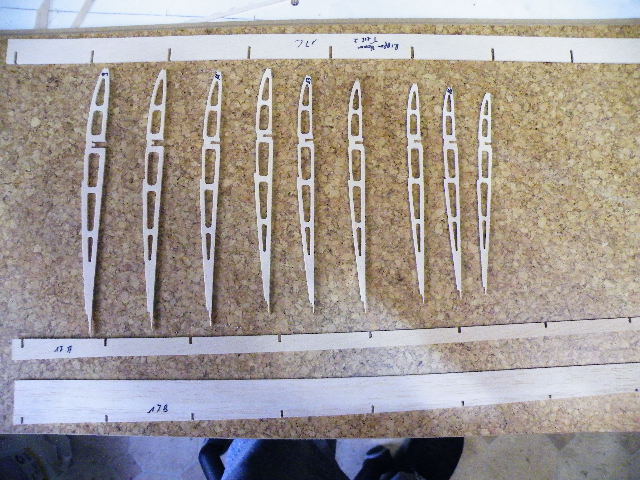 Diese teile ergeben das 2 Teil Foto ist etwas Verzerrt teil sind gerade