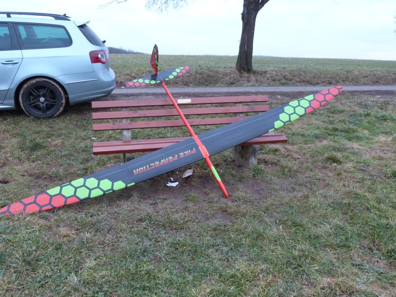 Auch hier am Hang gibt es eine Bank