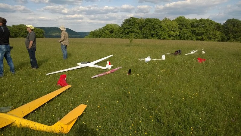 Ein Teil der beteiligten Fluggeraete