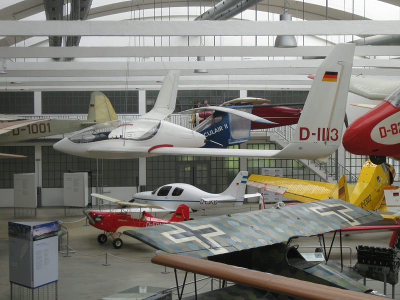 Klein110430 Flugwerft 210.jpg