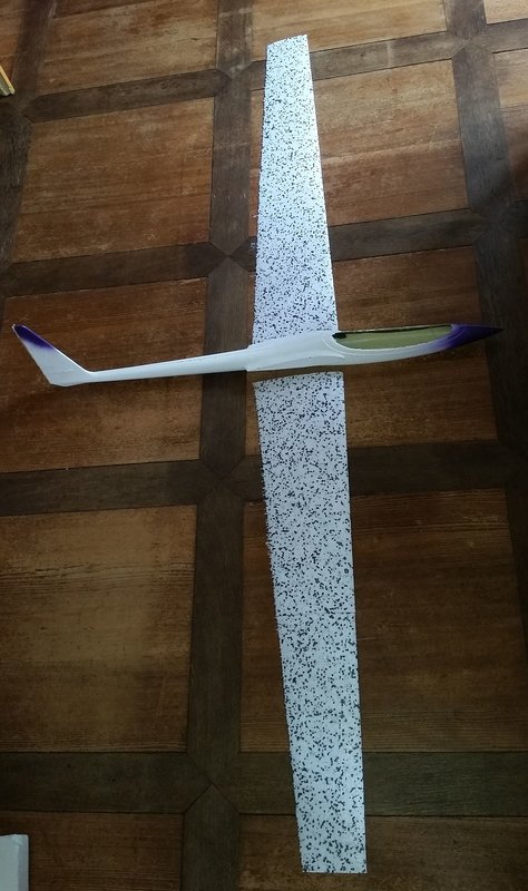 Kerne an den Rumpf aus der Originalform angelegt.