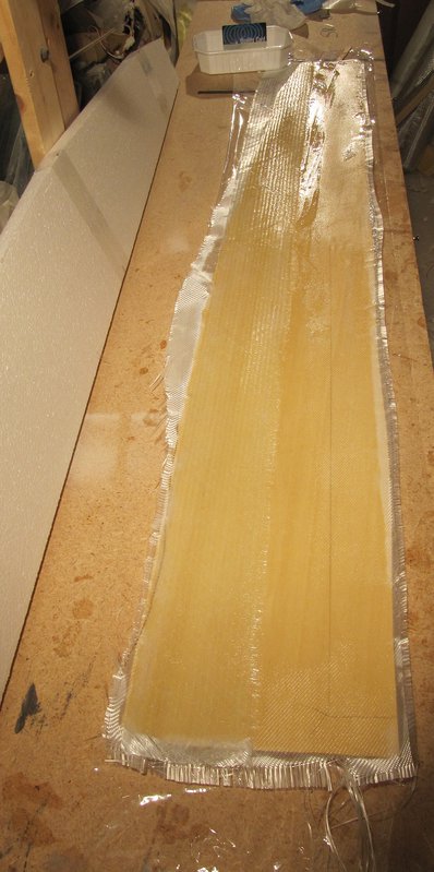 45°-Gelege gerade in die Nase gelegt ergibt eine perfekte Abstufung dank der Rückpfeilung