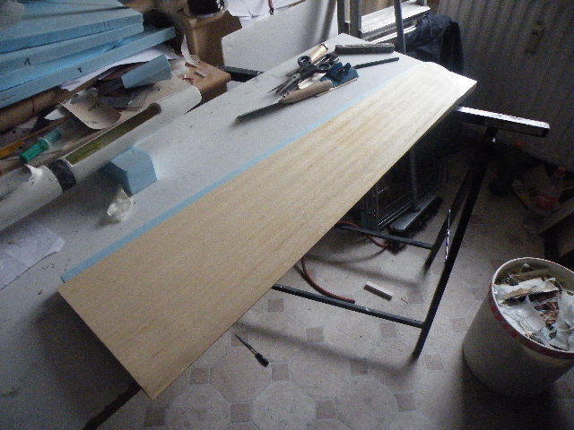 Die zweite außen Fläche beidseitig Beplankt