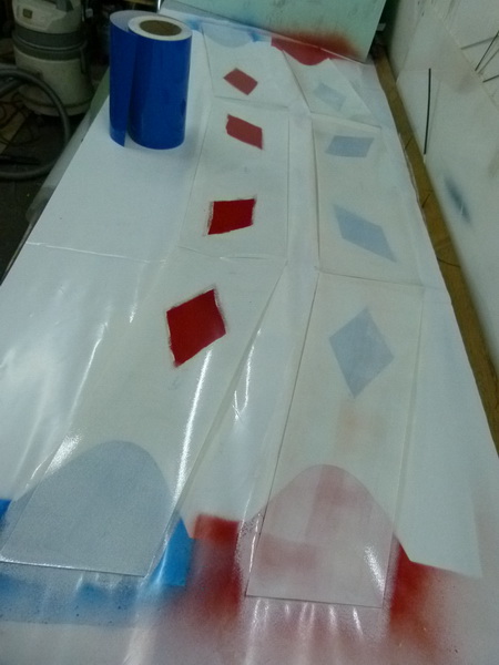 Freude am Frühen morgen.. das Rot löst sich in der 2ten schicht Lack