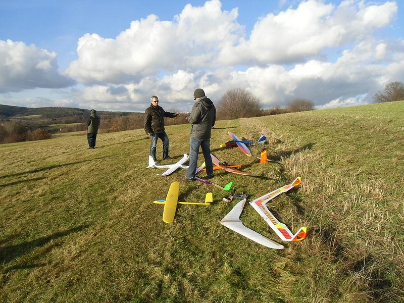 KleinCIMG0769.jpg (196.5 KiB) 3311 mal betrachtet Tobi "Mister 123" und Elmar "Goofy" beim fachdingens...