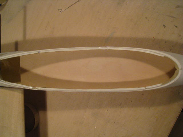 ...aussägen, beschleifen und einpassen. Morgen mal die Komponenten provisorisch anordnen!