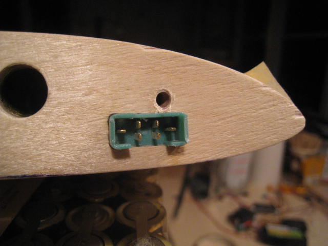 3 mm Löchli zum sondieren.