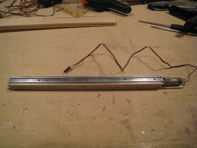 Zusammengesetzt, geklebt...