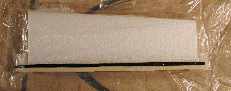 Joker-HLW mit Roving und Glasvlies in der Endleiste um schön spitz auszuschleifen