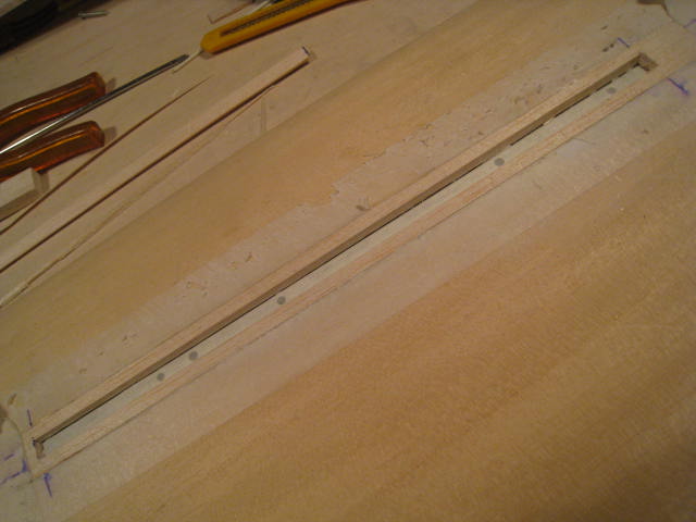 ...So! Tesa weg und Kanten ein wenig beschleifen.