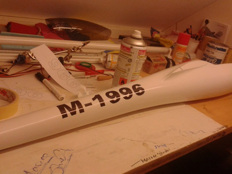 Um mich selbst zu motivieren weiter zu bauen ;)