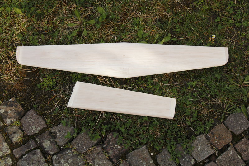 Höhe 119g Seite so um 25g - 30g