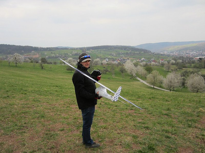 Tobis Gee-Bee-Segler