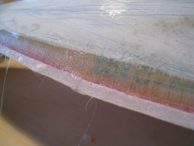 ...und den Spalt füllen.