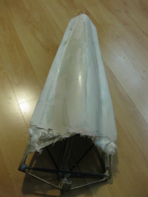 Das Urmodell wurde komplett auf dem Mittelstück fertig gemacht incl. Feinschliff......