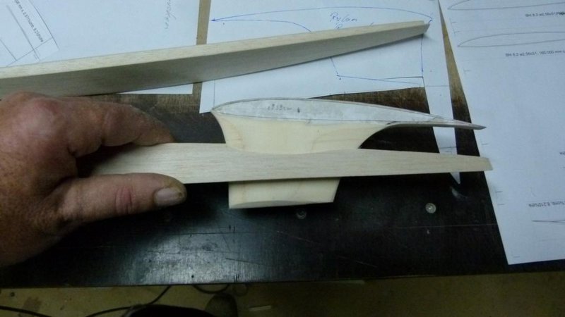 P1010987.JPG (83.17 KiB) 4903 mal betrachtet Durchbruch in der oberen Halbschale