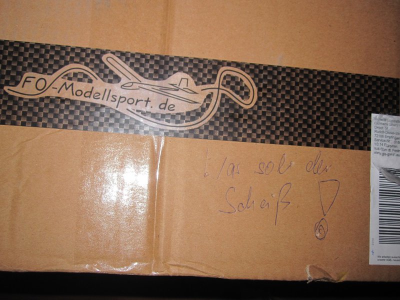 Der nette GLS Mitarbeiter bürgt sogar mit seiner Unterschrift für Qualität!