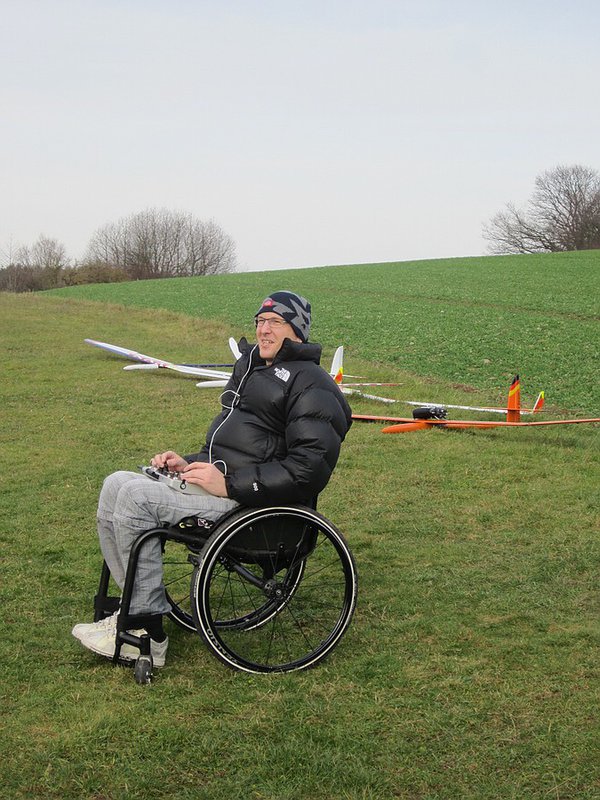 Maiky konzentriert bei der Thermikarbeit mit seinem NAN-Omega